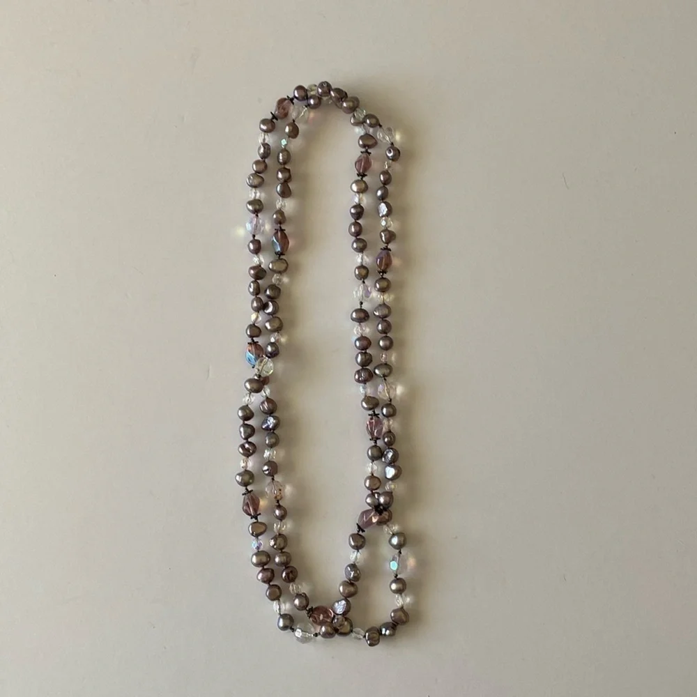Freshwater Pearl glass bead necklace long mauve pink